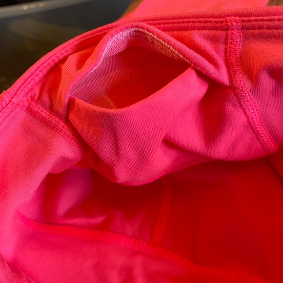 Gap Capri work out pants. - Picture 5 of 6